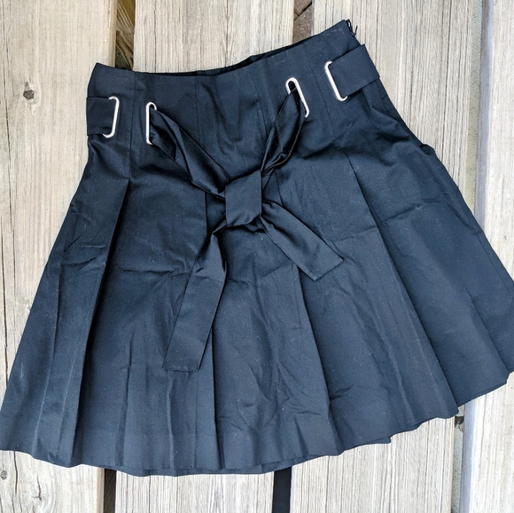 ROBIN HOWE Women Black Skirt l 8 NWT - Picture 2 of 4